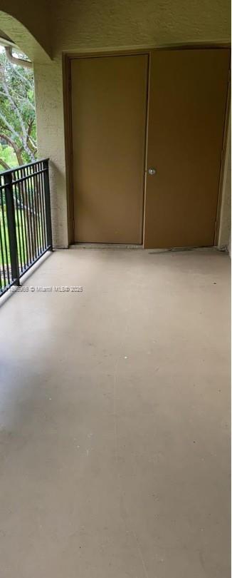 230 Southwest 117th Terrace, Unit 11208 Pembroke Pines, FL 33025 - Photo 6 of 28 a view of an empty room