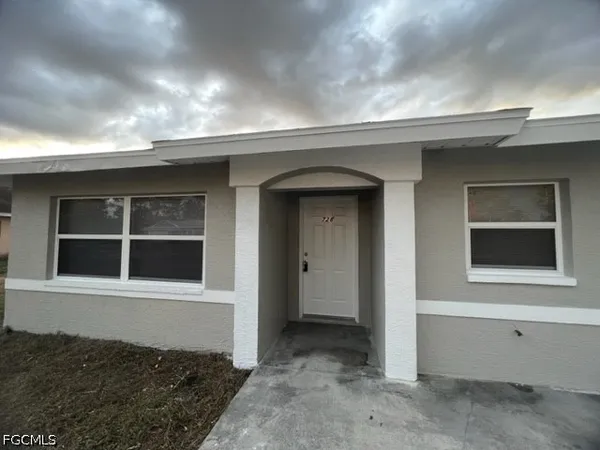 $1,500 | 730 Holmes Avenue, Unit 728, Lehigh Acres, FL 33974