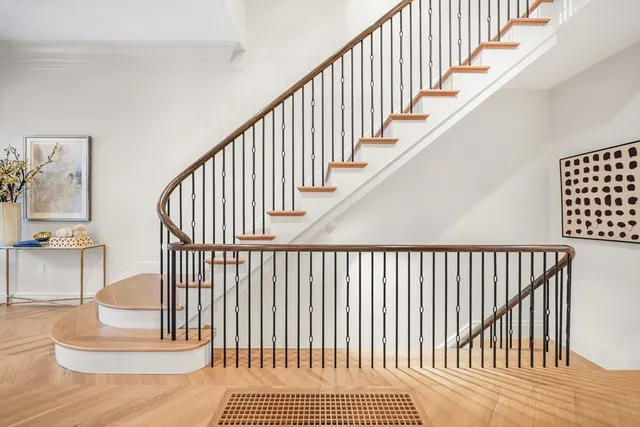 $9,450,000 | 352 Marlborough Street, Boston, MA 02115