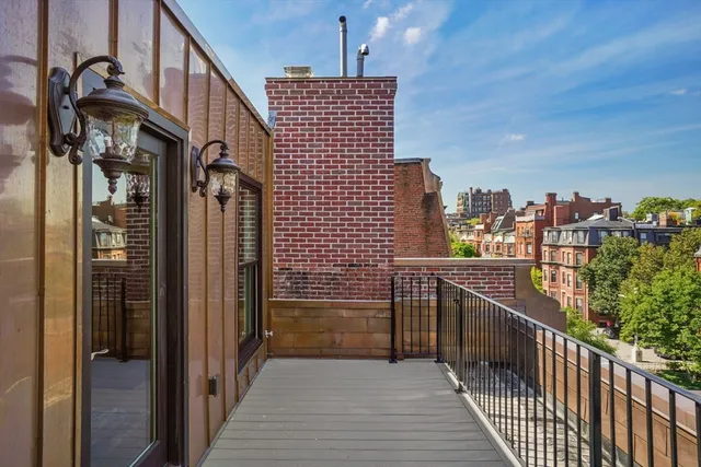 $9,450,000 | 352 Marlborough Street, Boston, MA 02115