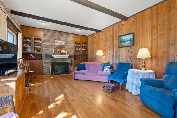 $400,000 | 508 North Van Buren Street, Bloomingdale, MI 49026