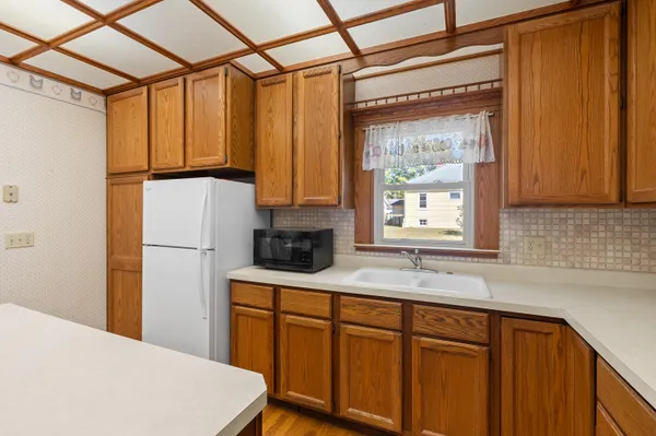 $400,000 | 508 North Van Buren Street, Bloomingdale, MI 49026