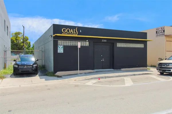 $450,000 | 3267 Northwest 35th Street, Miami, FL 33142