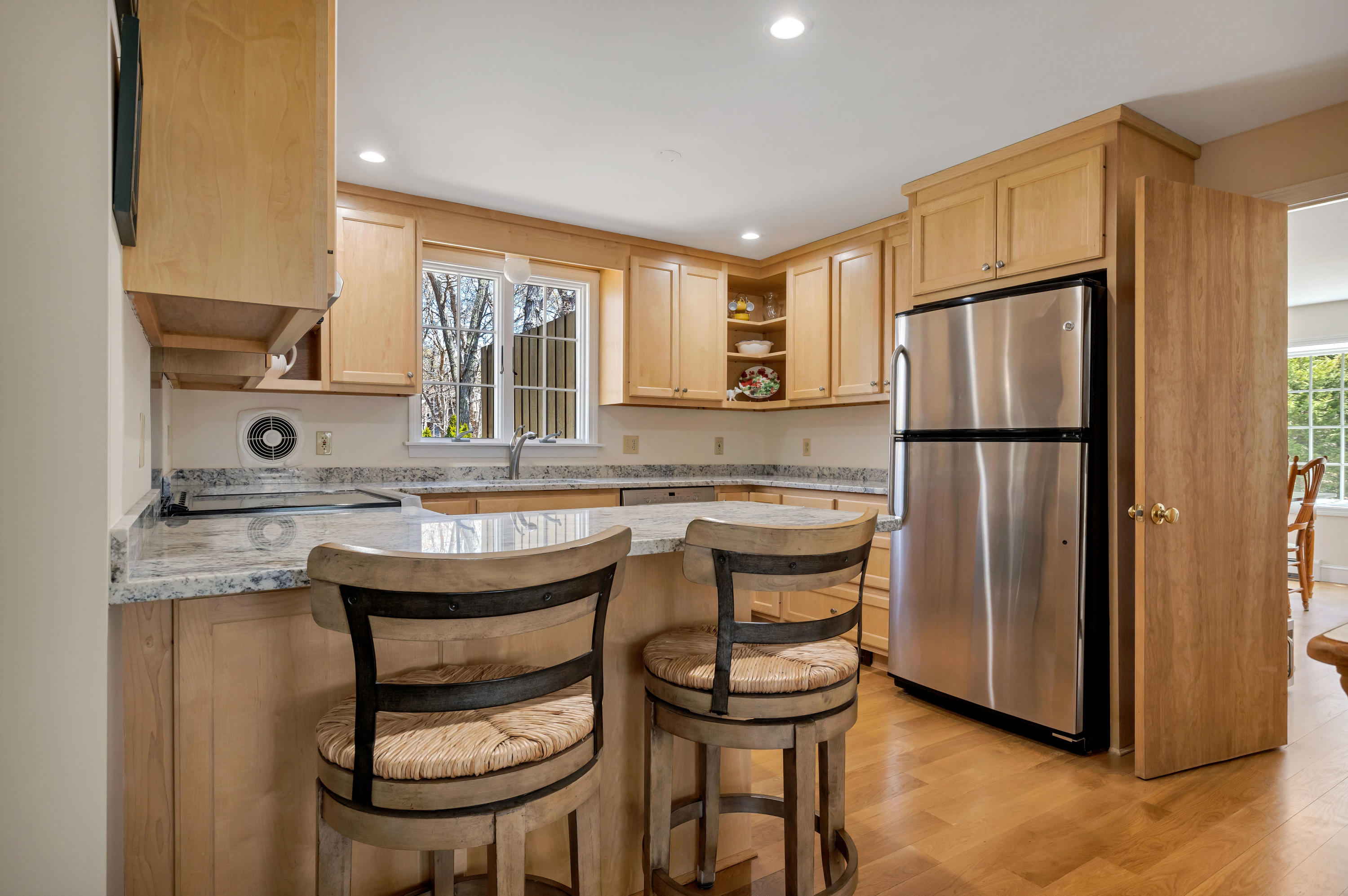 25 Hughes Road Eastham, MA 02642 - Photo 16 of 47 bar area