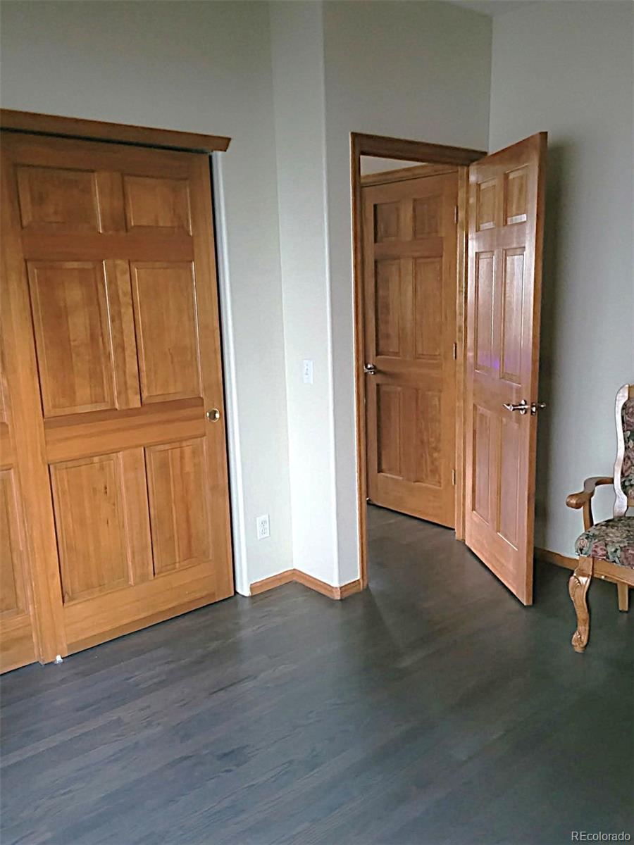 1086 Thornbury Place Highlands Ranch, CO 80129 - Photo 18 of 43