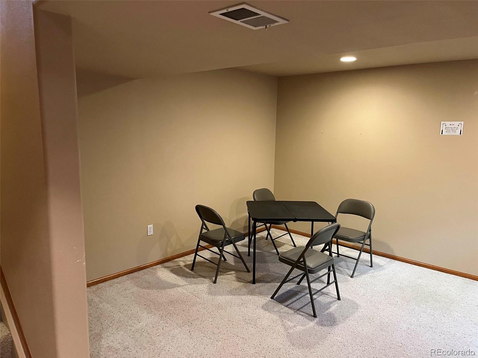 1086 Thornbury Place Highlands Ranch, CO 80129 - Photo 31 of 43