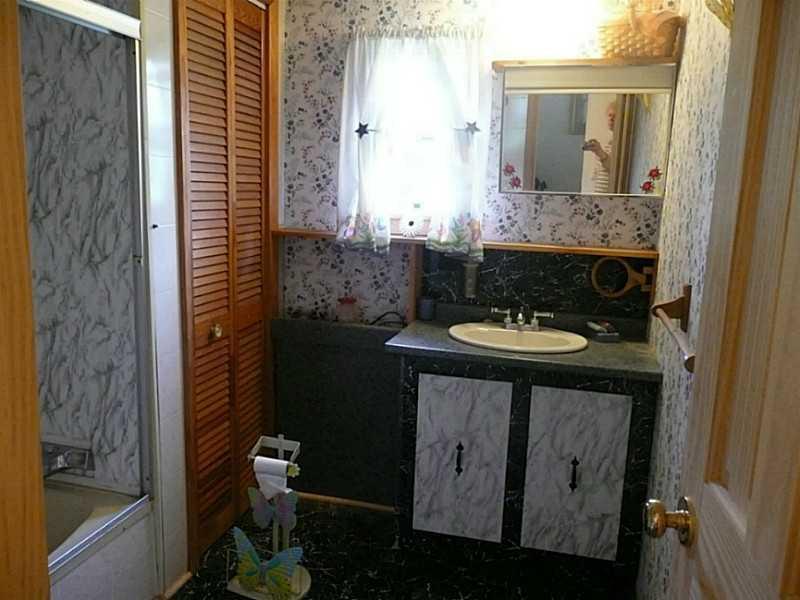 880 Long Plains Road Buxton, ME 04093 - Photo 15 of 27 Bathroom.