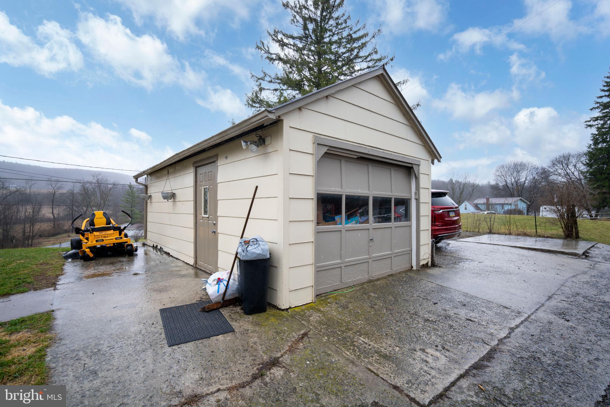 2827 Pennington Road Tyrone, PA 16686 - Photo 27 of 33 Gallery Image 27