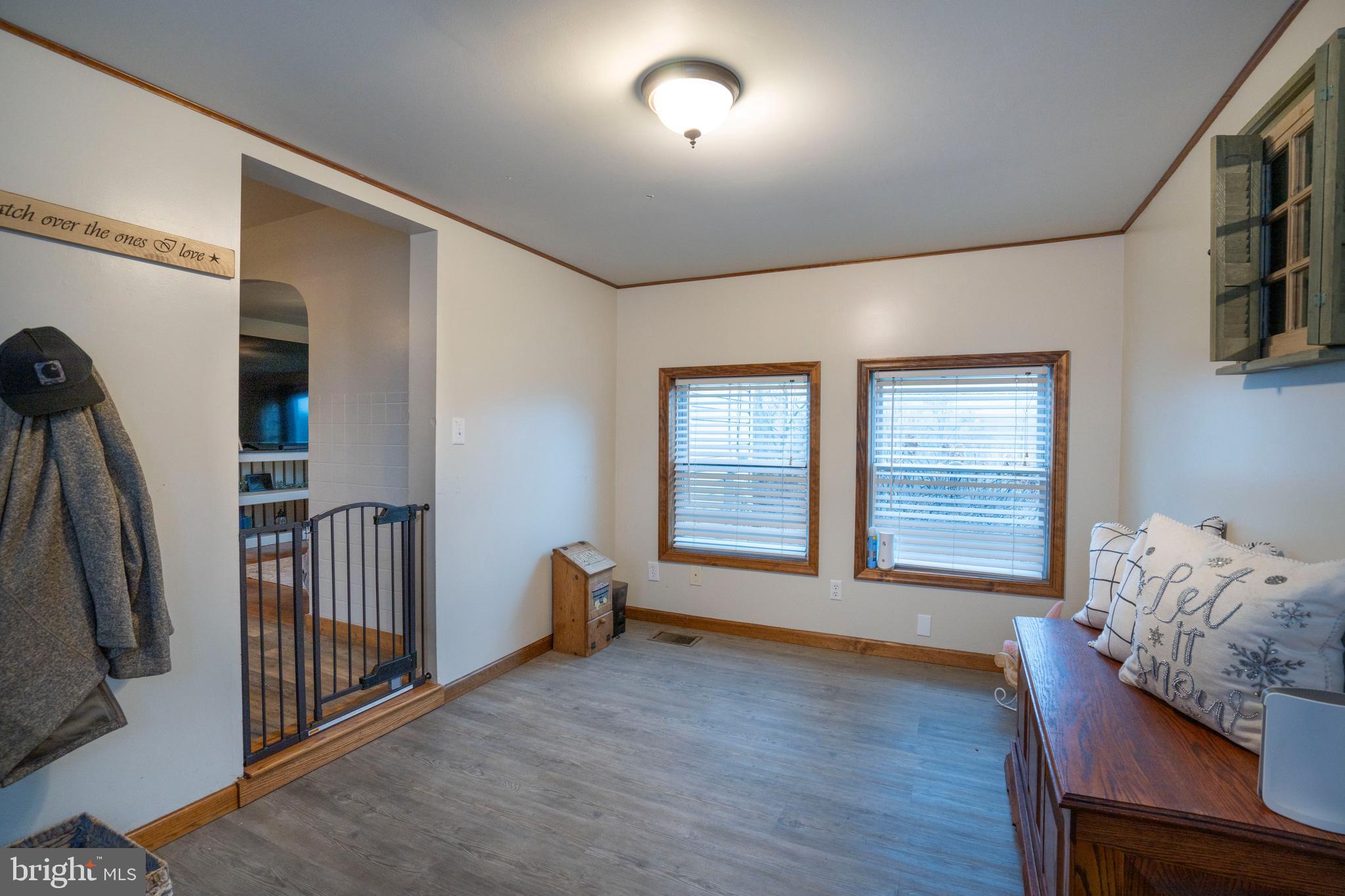 2827 Pennington Road Tyrone, PA 16686 - Photo 4 of 29