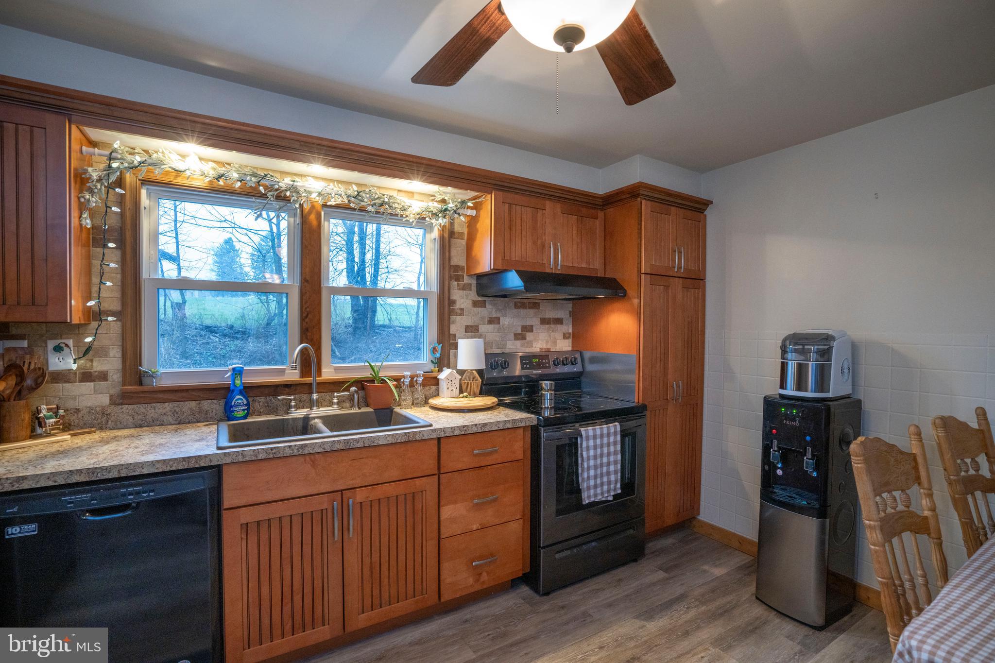 2827 Pennington Road Tyrone, PA 16686 - Photo 8 of 29