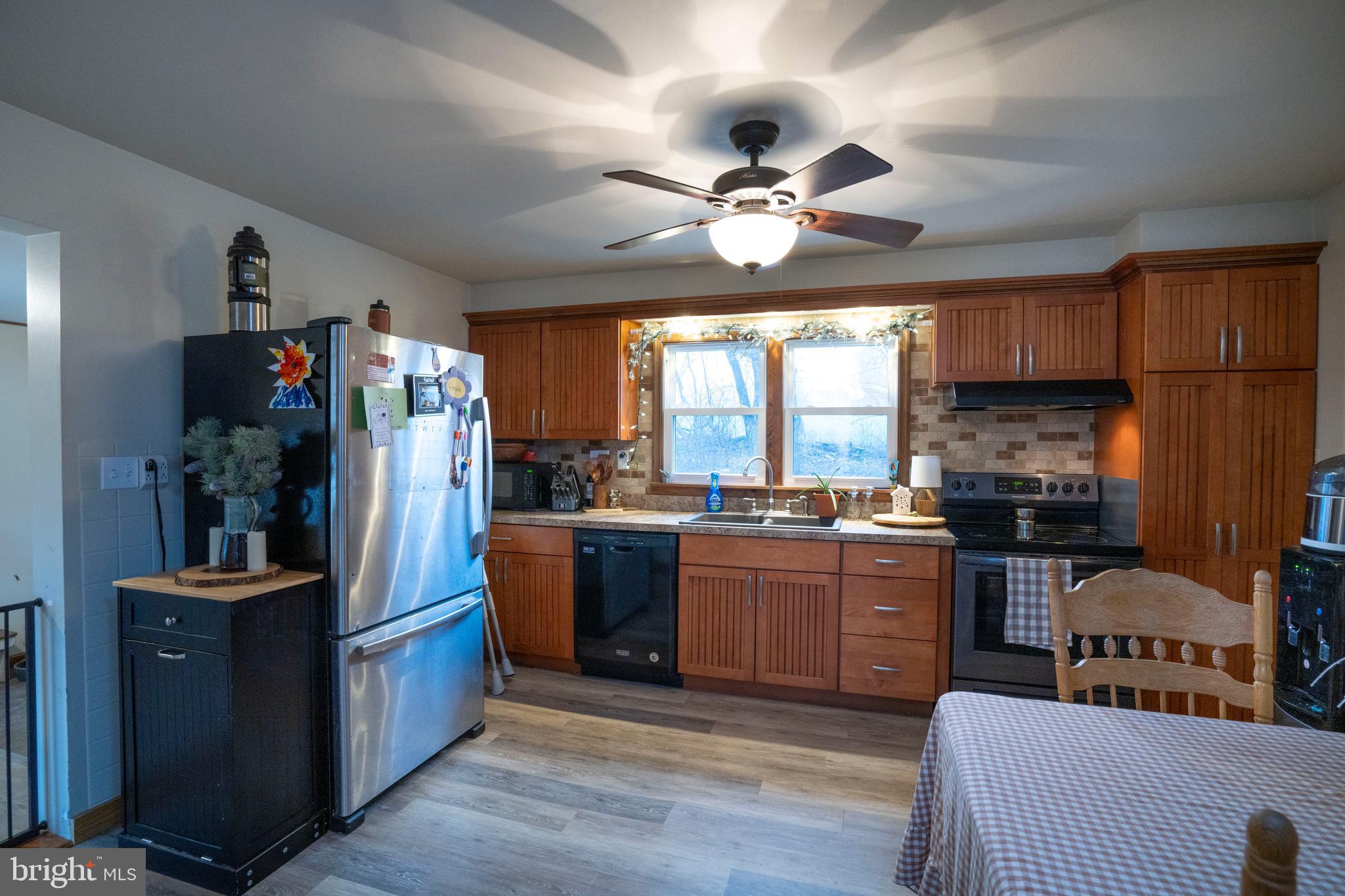 2827 Pennington Road Tyrone, PA 16686 - Photo 9 of 29