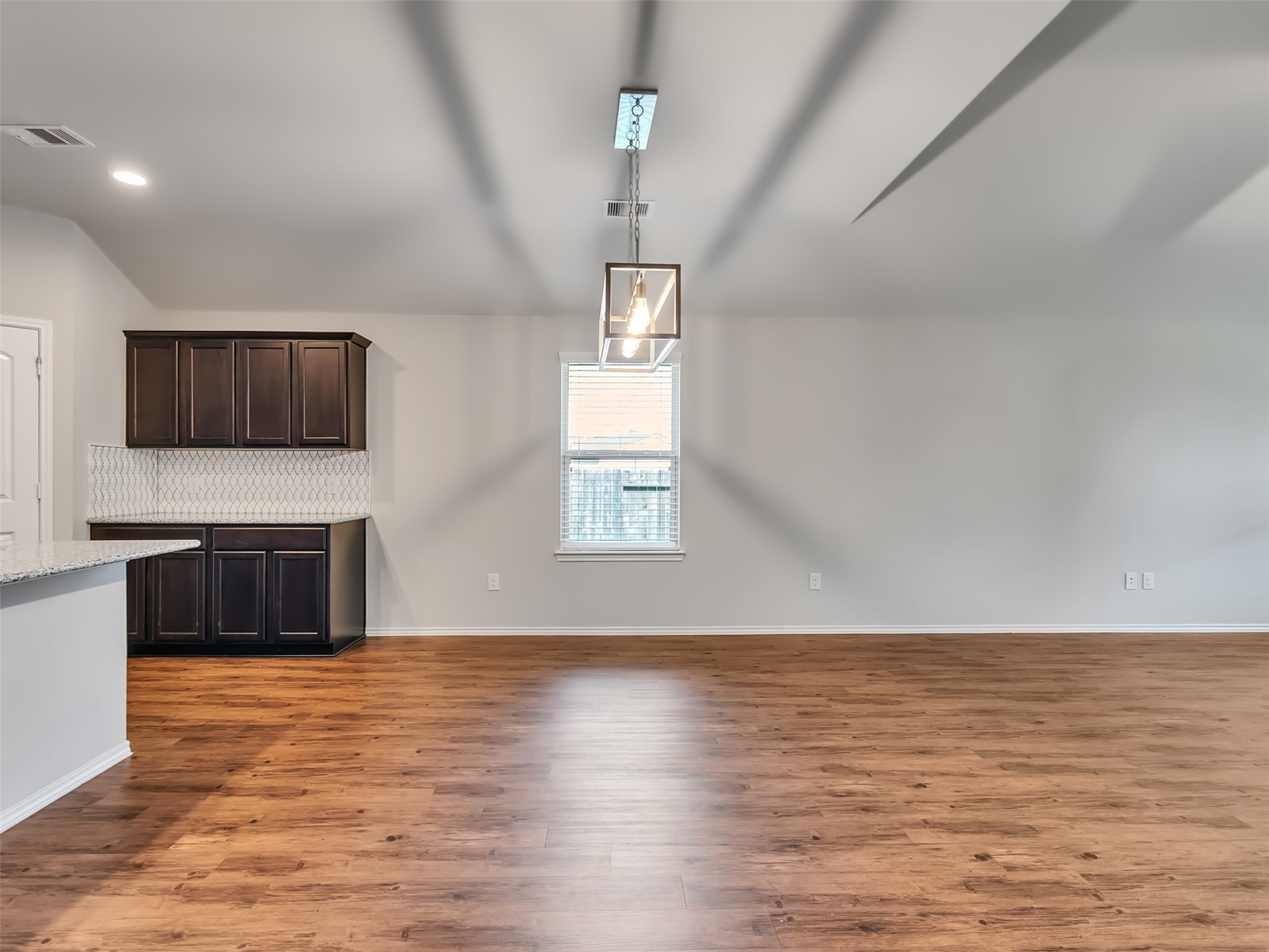 14106 Locke Point Court Conroe, TX 77384 - Photo 17 of 37
