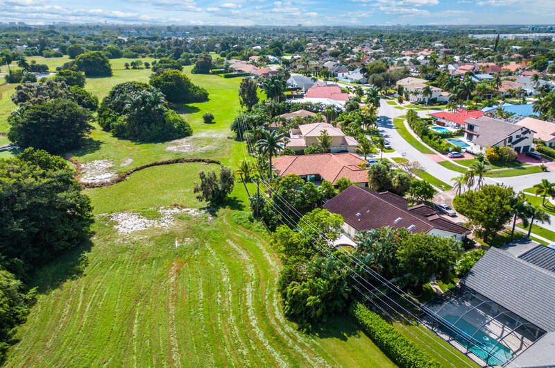 7800 Fairway Trail Boca Raton, FL 33487 - Photo 14 of 19 DCD79045-2056-413E-90E1-B3335C97B67A