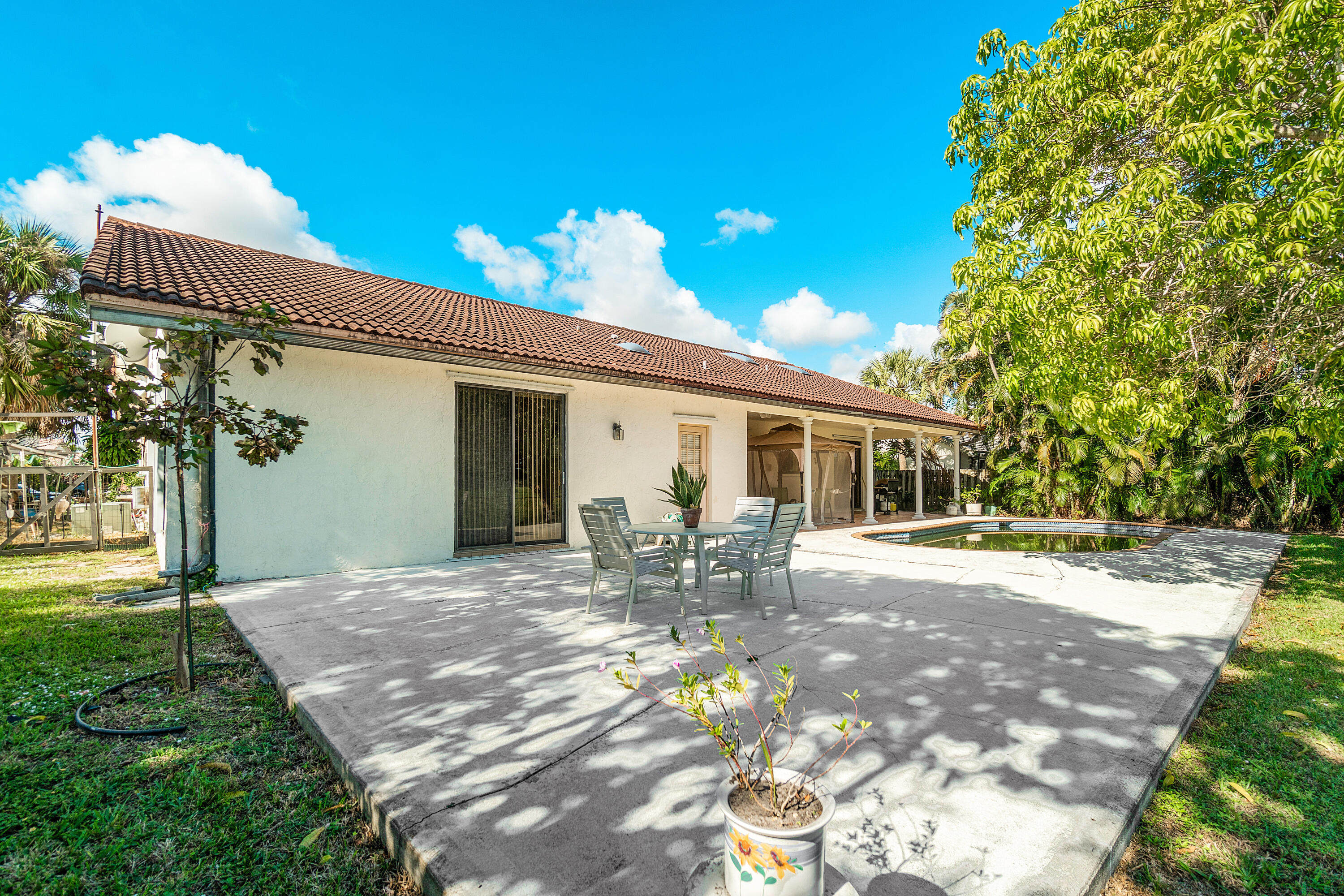 7800 Fairway Trail Boca Raton, FL 33487 - Photo 7 of 19 030-7800FairwayTrail-BocaRaton-FL-33487-