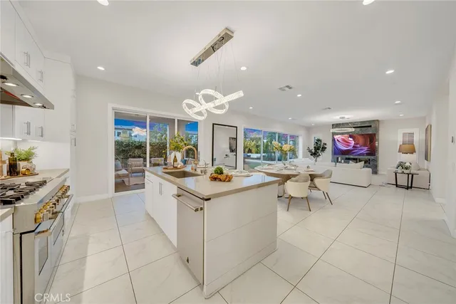 $2,588,000 | 141 Evergreen Way, Lake Forest, CA 92630