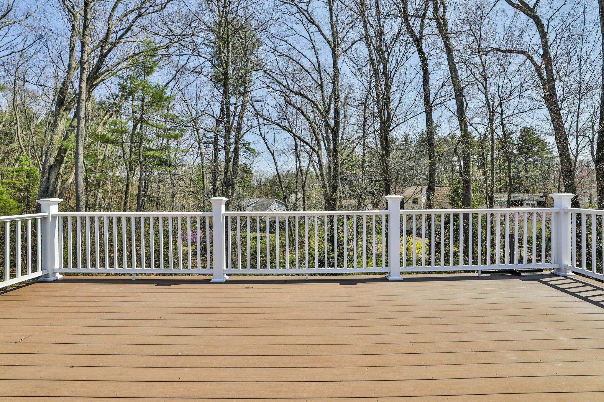 6 Nova Road Nashua, NH 03064 - Photo 10 of 34