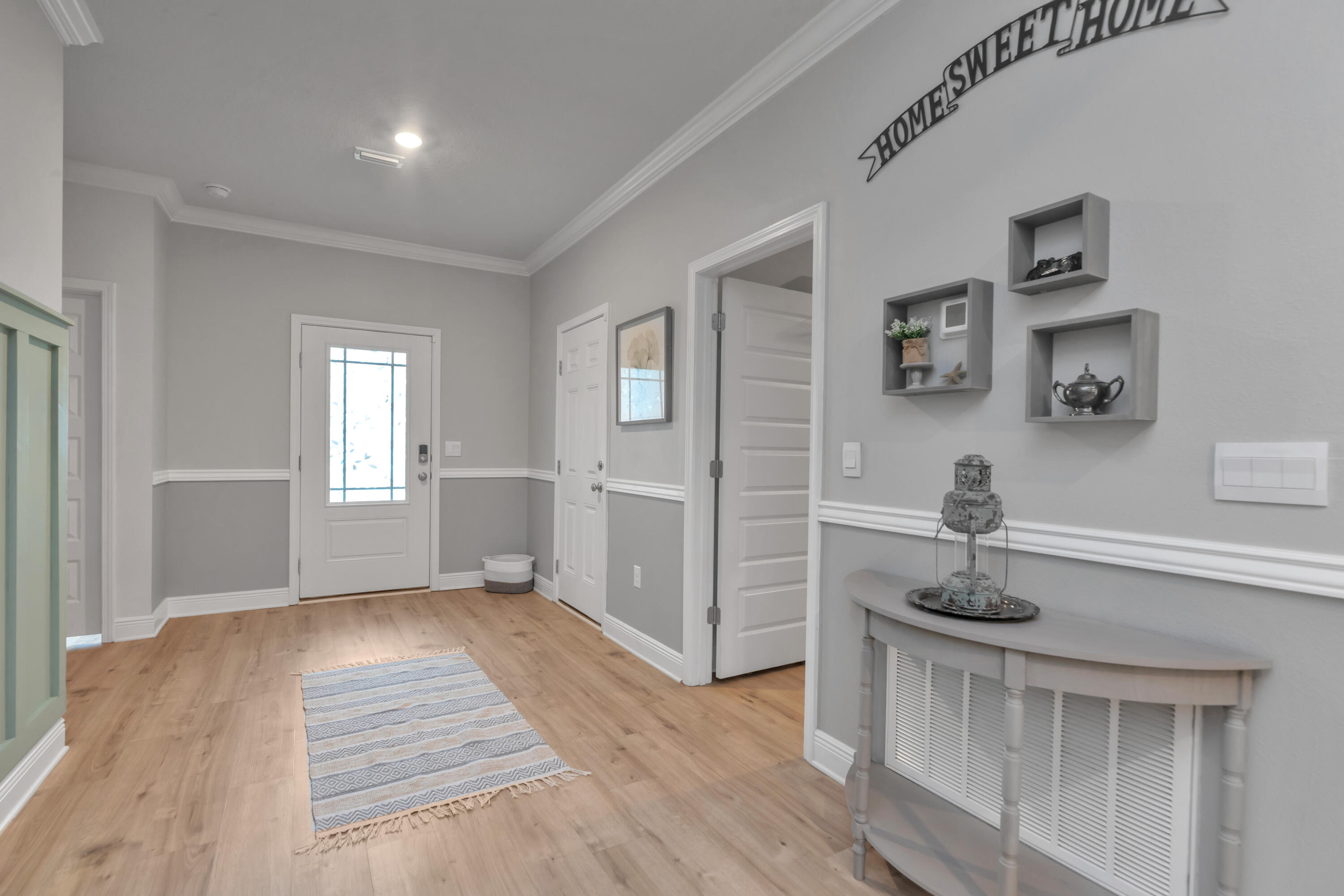 18 Hammock Circle Freeport, FL 32439 - Photo 44 of 50 a view of empty room with wooden floor and fan