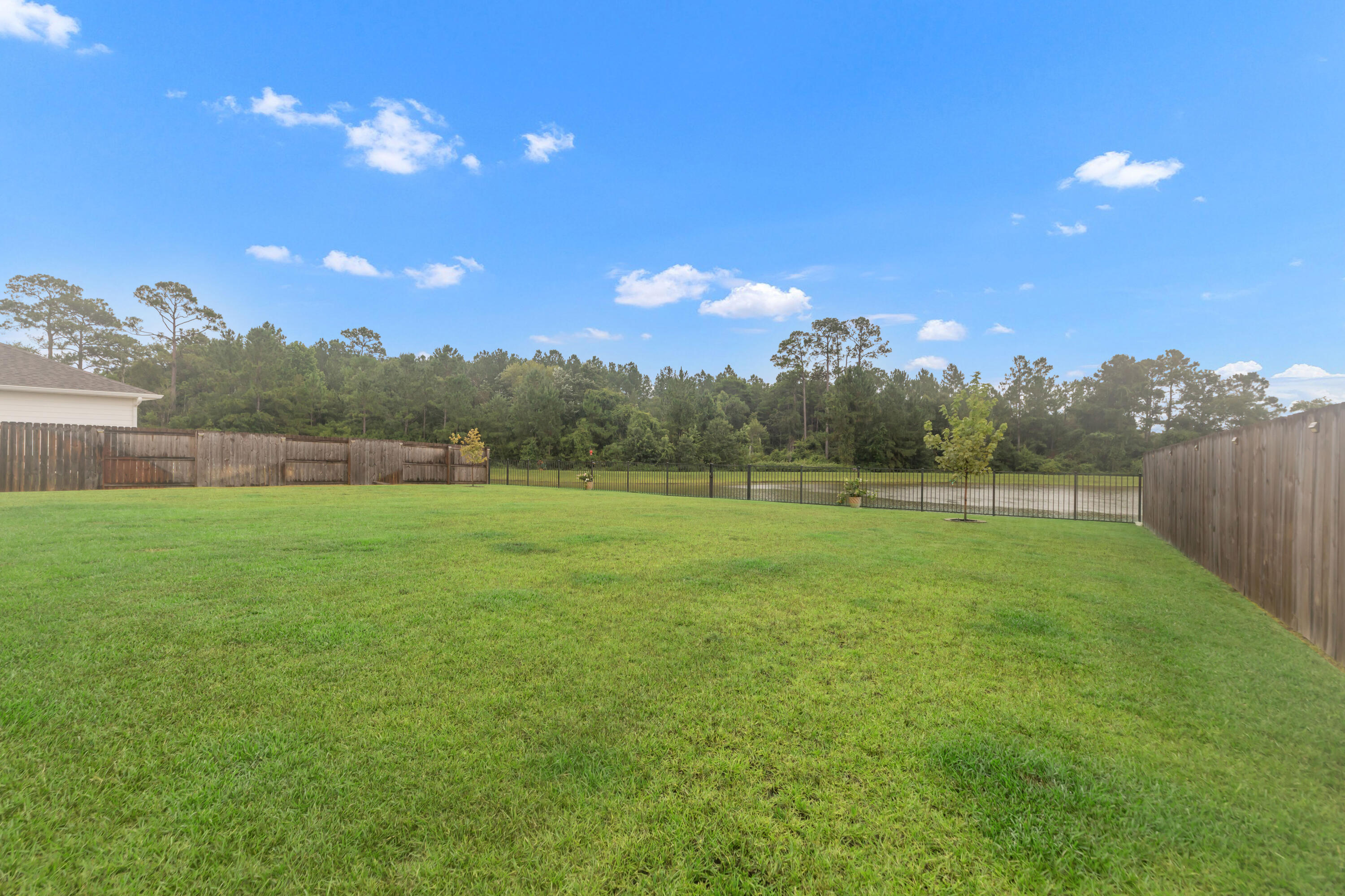 18 Hammock Circle Freeport, FL 32439 - Photo 49 of 50 a view of a green field