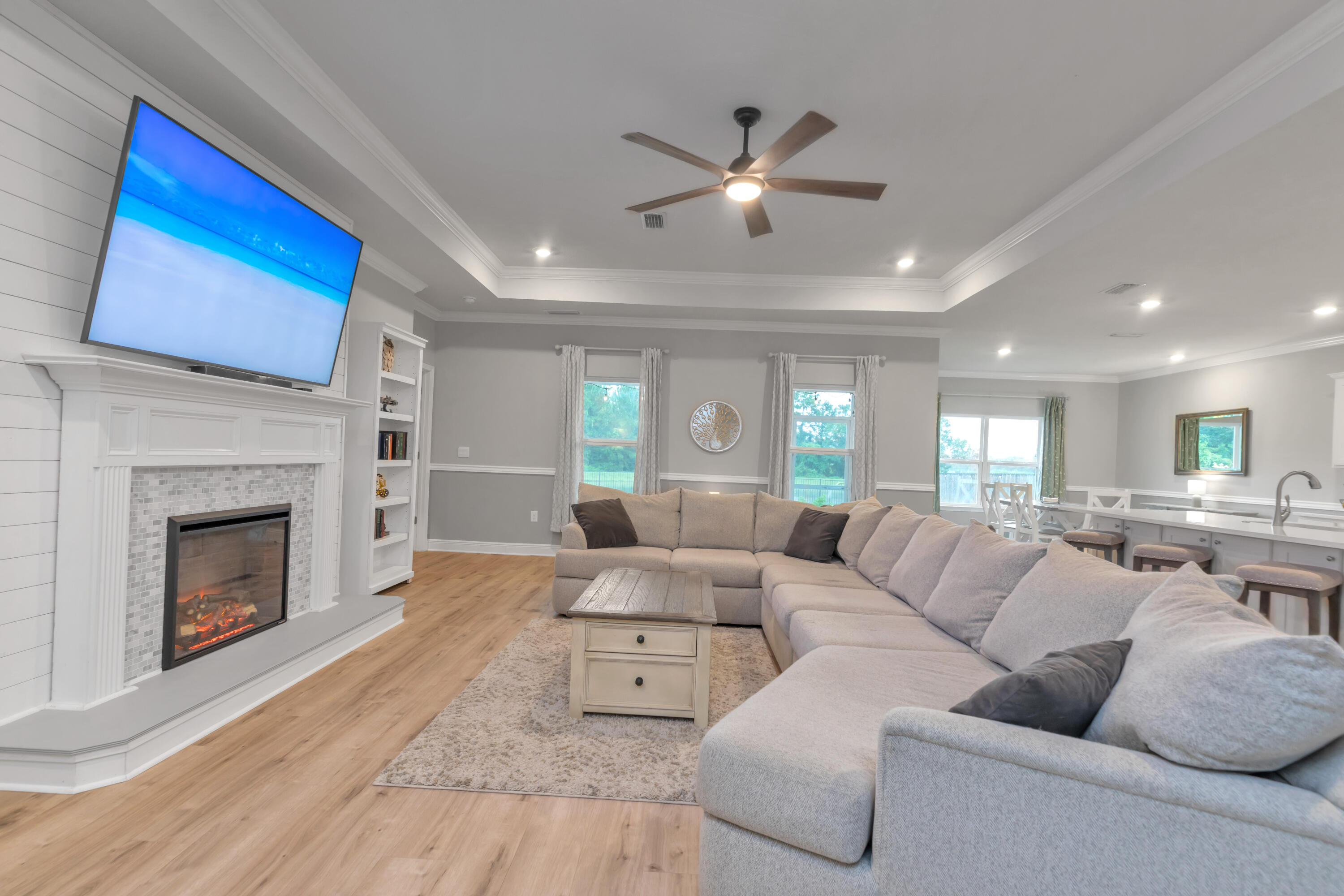 18 Hammock Circle Freeport, FL 32439 - Photo 8 of 50 a living room with furniture and a fireplace