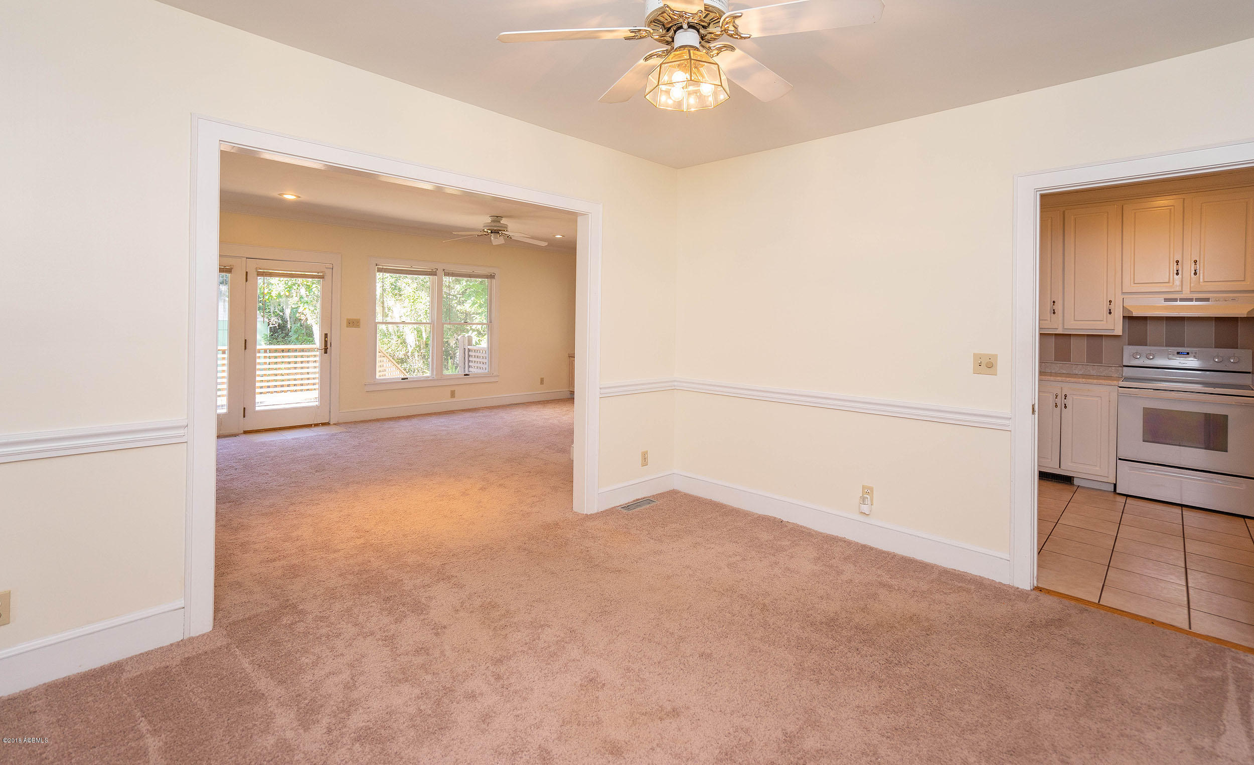750 Ribaut Road Beaufort, SC 29902 - Photo 20 of 50 Dining