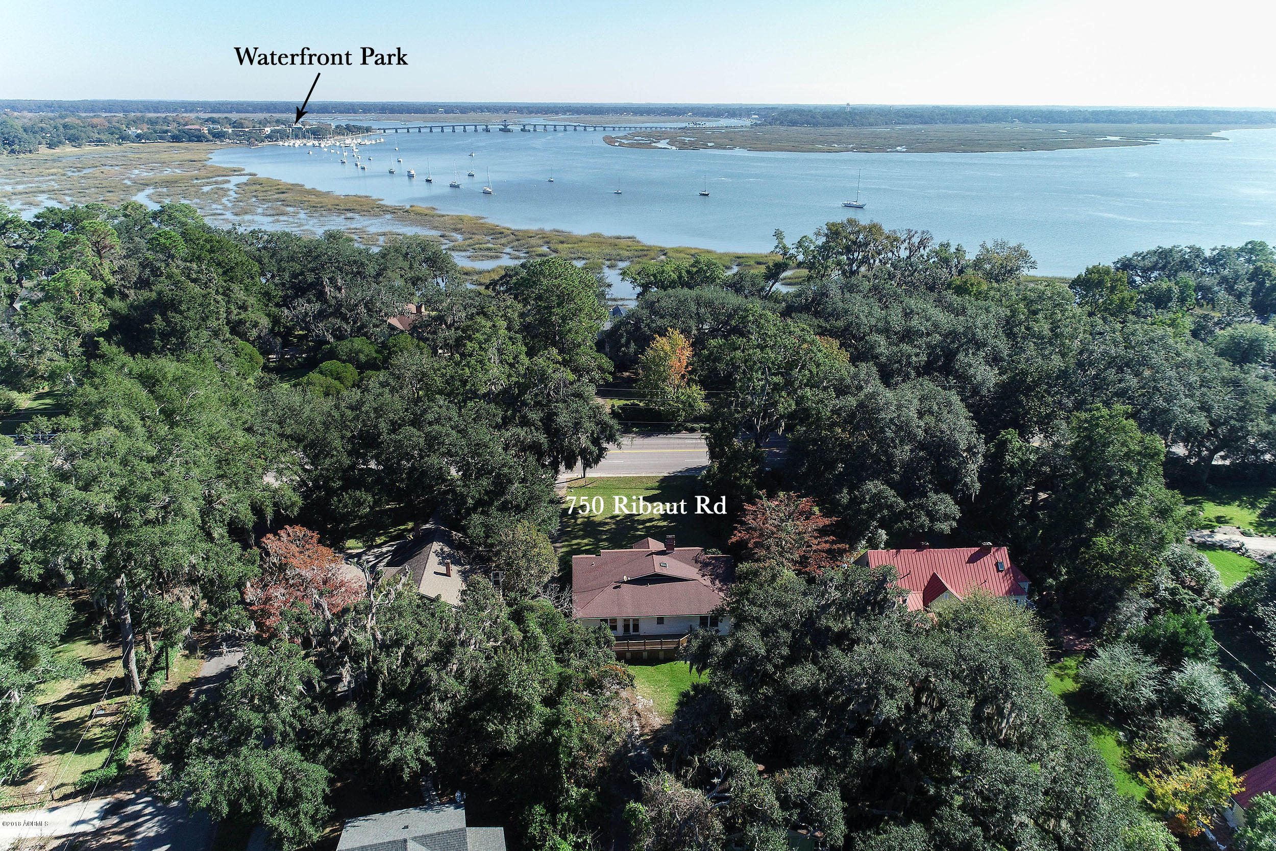 750 Ribaut Road Beaufort, SC 29902 - Photo 4 of 50 750 Ribaut with Waterfront Park