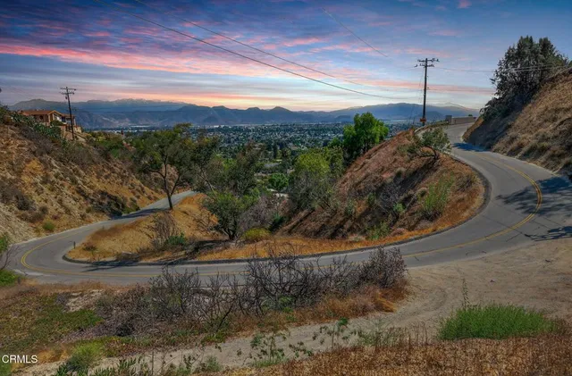 a view of a outdoor space