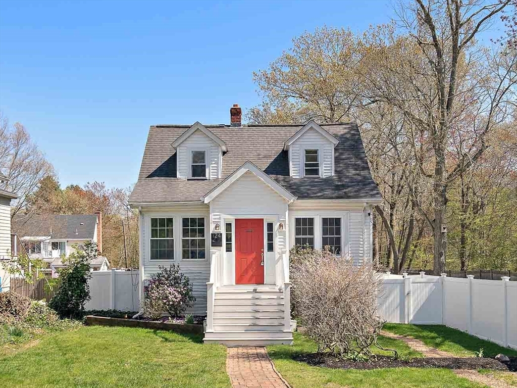 124 Gainsville Road Dedham, MA 02026 - Photo 1 of 26 Gallery Image 1