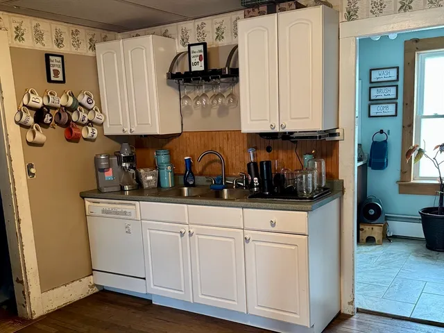 $285,000 | 168 Main Street, Charlemont, MA 01339