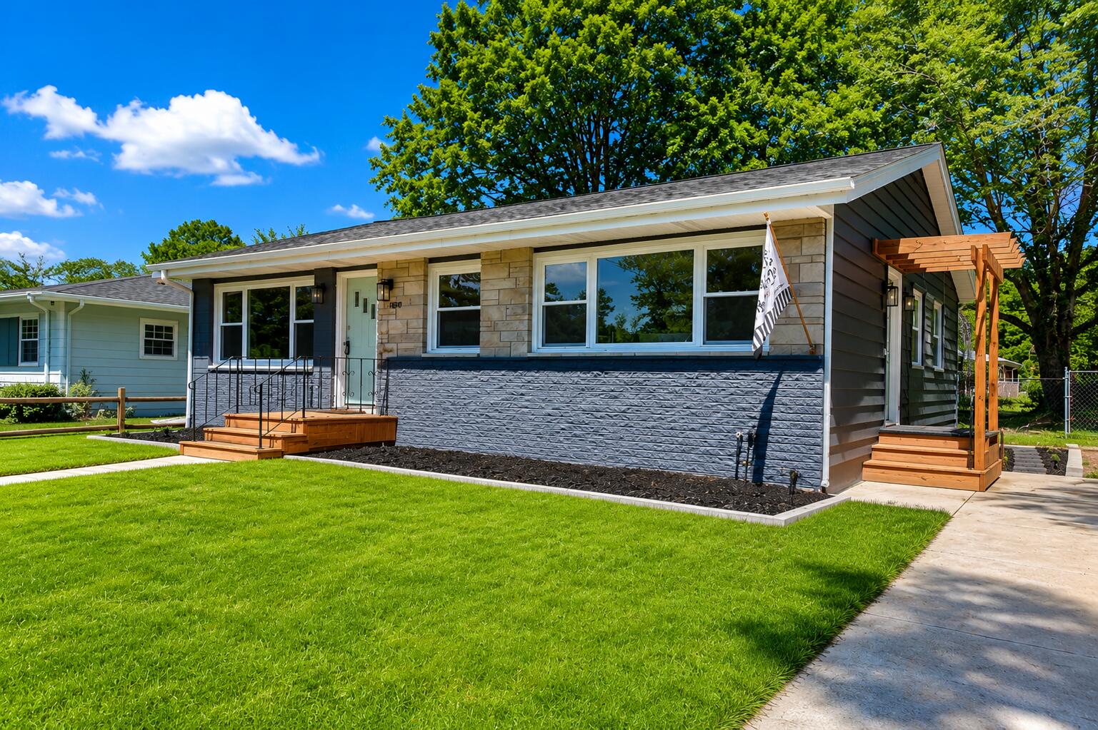 414 Holly Road Michigan City, IN 46360 - Photo 6 of 41 a front view of house with yard and green space