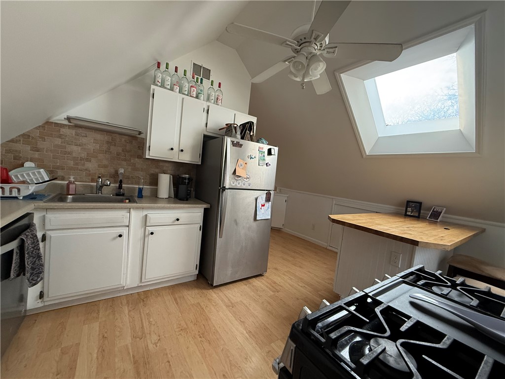 332 Park Avenue Rochester, NY 14607 - Photo 8 of 28