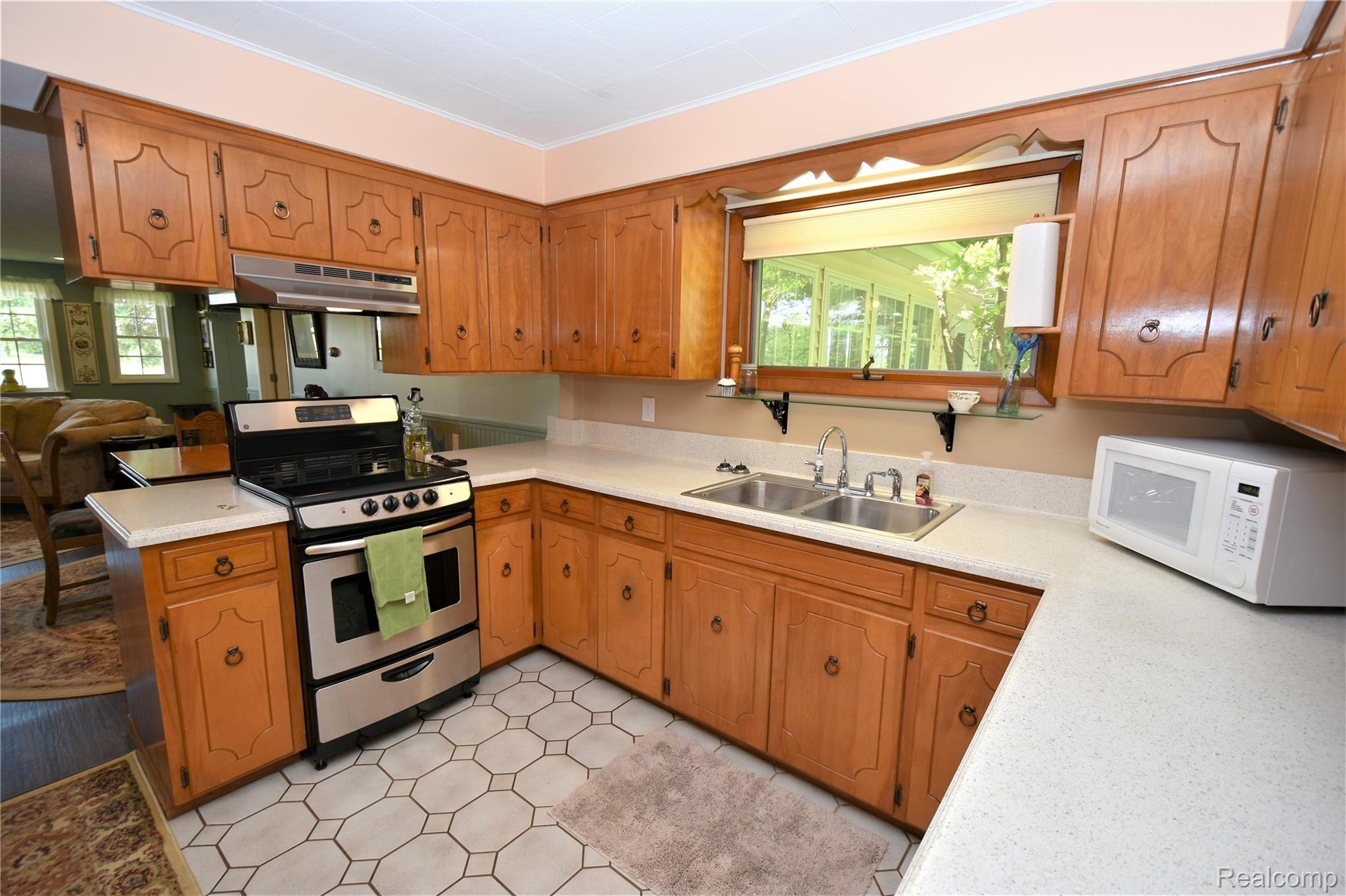 1484 South Delaney Road Owosso, MI 48867 - Photo 14 of 42 DSC_3345.JPG