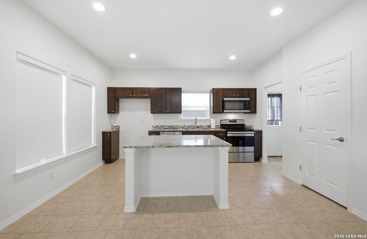 335 Cimarron Spring Branch, TX 78070 - Photo 10 of 39
