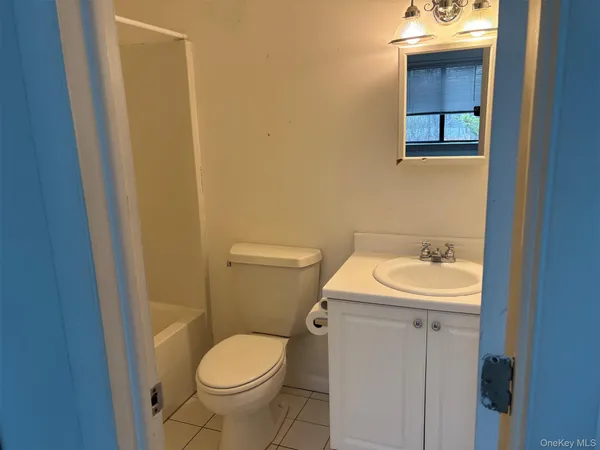 $509,000 | 92 Lake Ridge Cove, Mohegan Lake, NY 10547