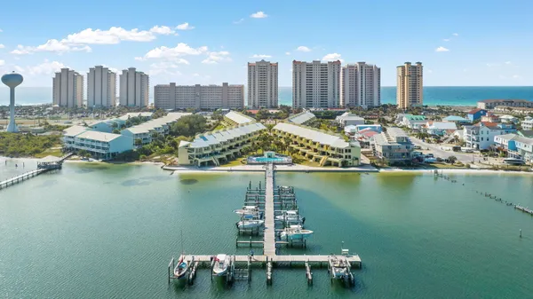 $749,000 | 8520 Gulf Boulevard, Unit UT29, Navarre, FL 32566