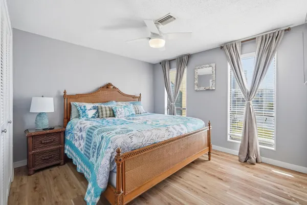 $749,000 | 8520 Gulf Boulevard, Unit UT29, Navarre, FL 32566