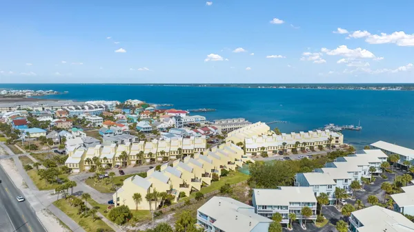$749,000 | 8520 Gulf Boulevard, Unit UT29, Navarre, FL 32566