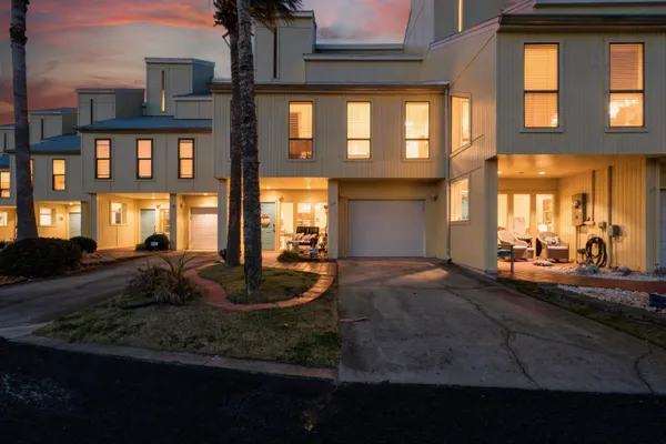$749,000 | 8520 Gulf Boulevard, Unit UT29, Navarre, FL 32566
