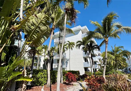 $295,000 | 1801 South Treasure Drive, Unit 426, North Bay Village, FL 33141