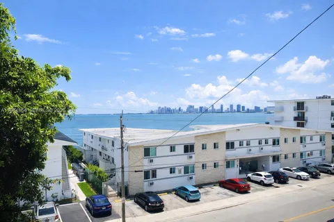 $295,000 | 1801 South Treasure Drive, Unit 426, North Bay Village, FL 33141