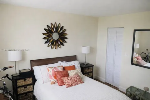 $295,000 | 1801 South Treasure Drive, Unit 426, North Bay Village, FL 33141