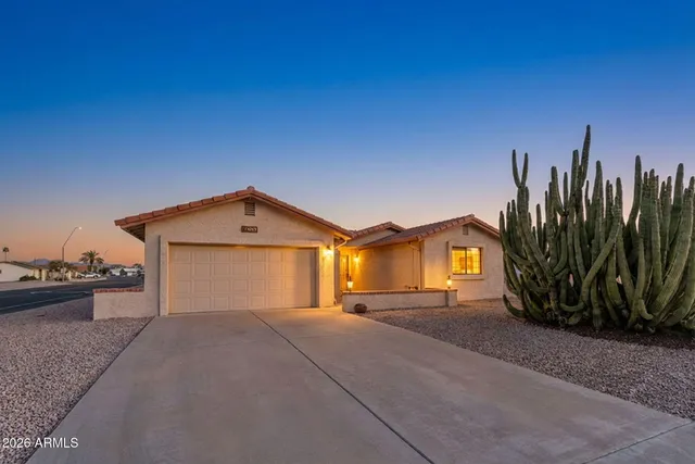 $400,000 | 8304 East Farmdale Drive, Mesa, AZ 85208