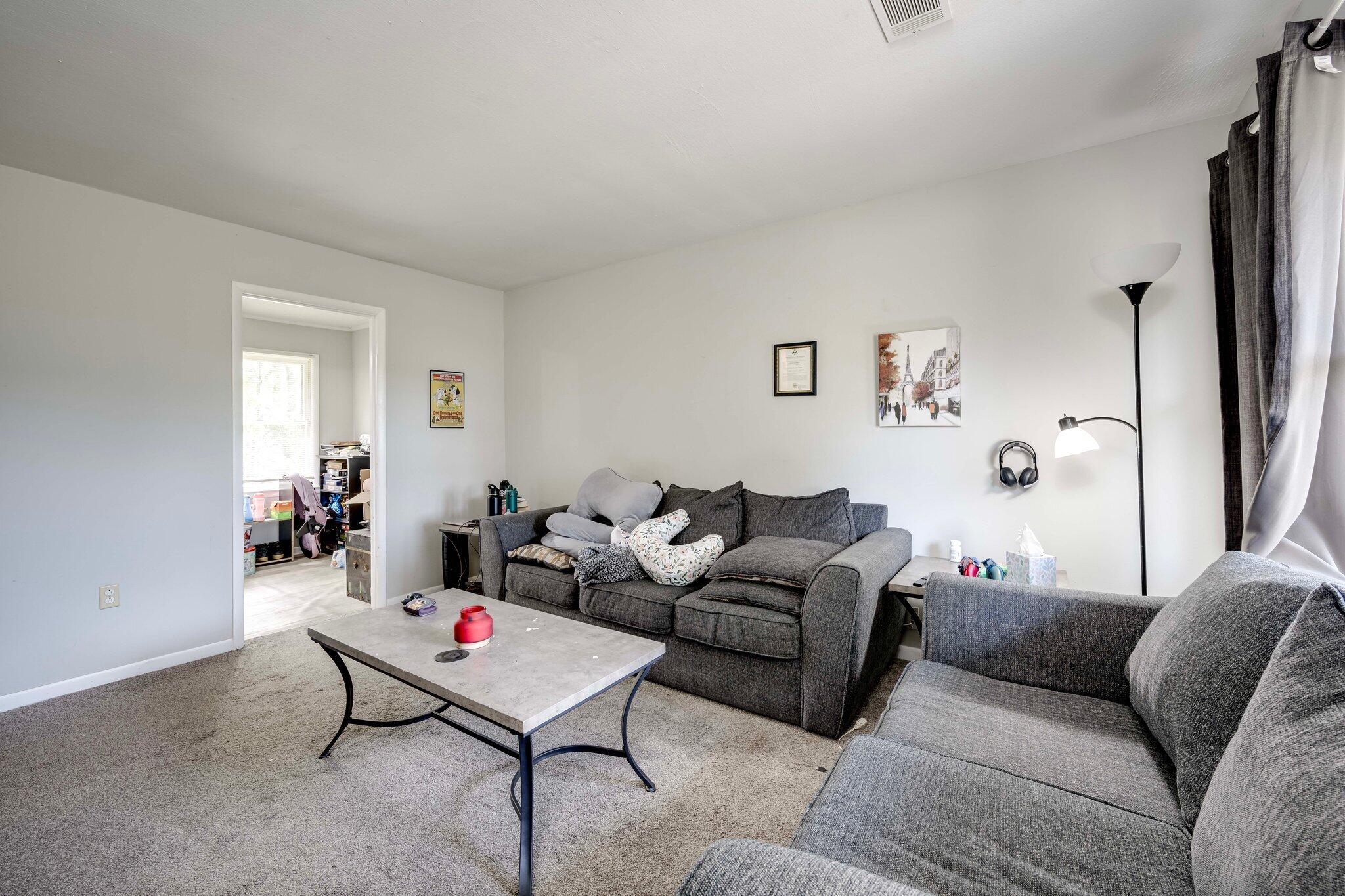 1078 Old Washington Road Thomson, GA 30824 - Photo 4 of 20 004-