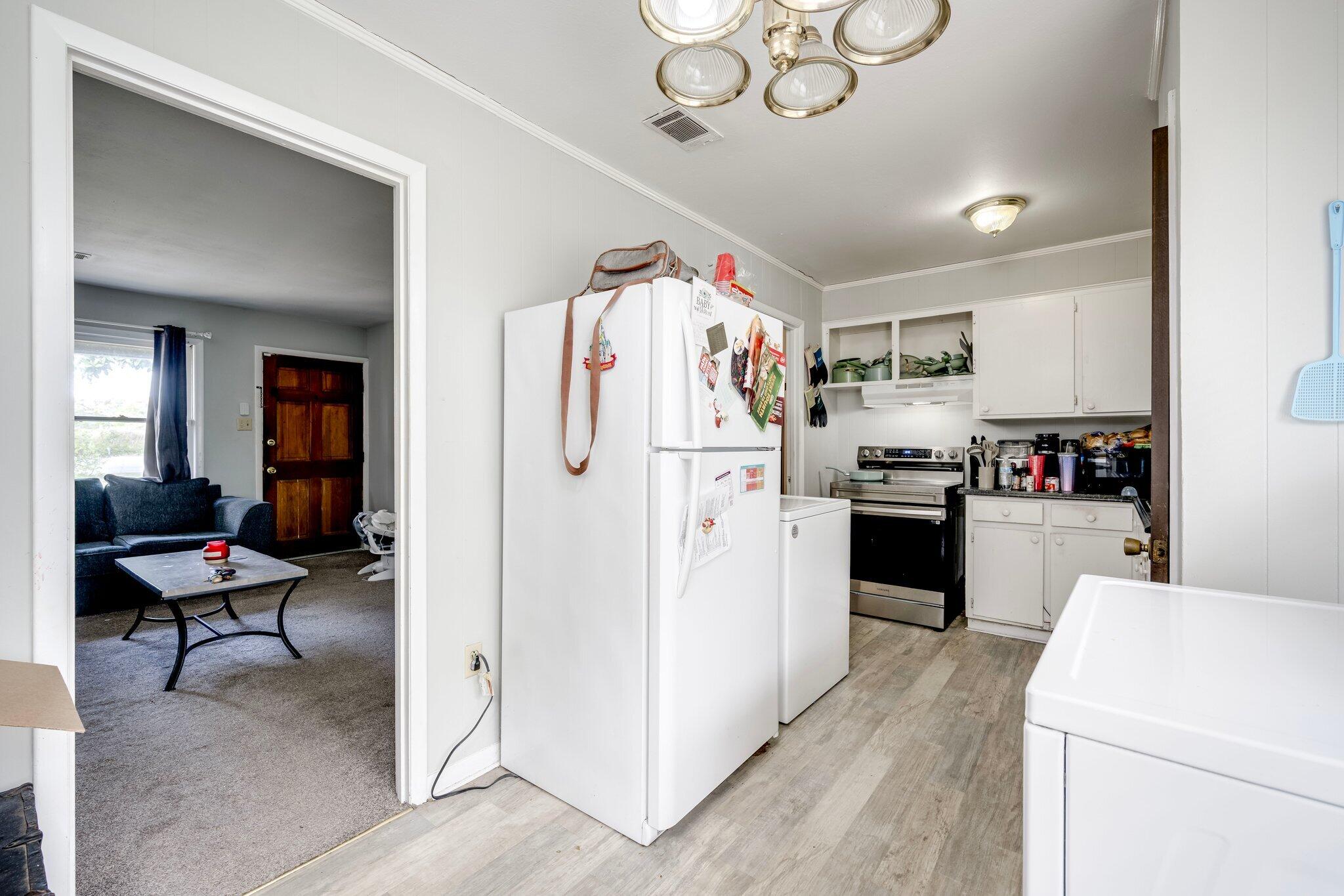 1078 Old Washington Road Thomson, GA 30824 - Photo 9 of 20 009-