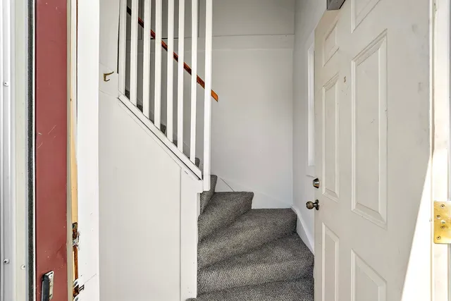 $289,900 | 1454 Albemarle Street, St. Paul, MN 55117