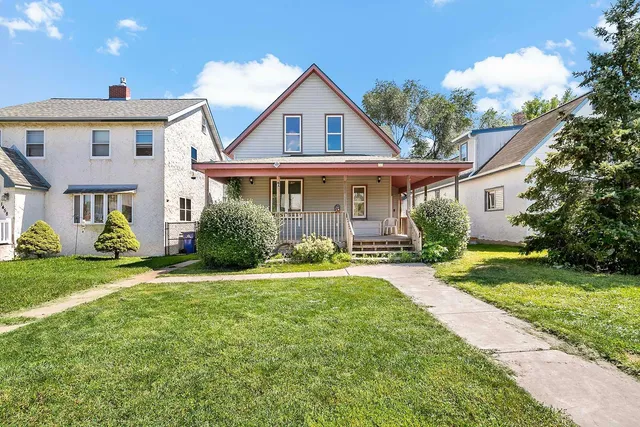 $289,900 | 1454 Albemarle Street, St. Paul, MN 55117