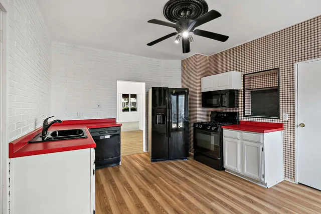 $289,900 | 1454 Albemarle Street, St. Paul, MN 55117