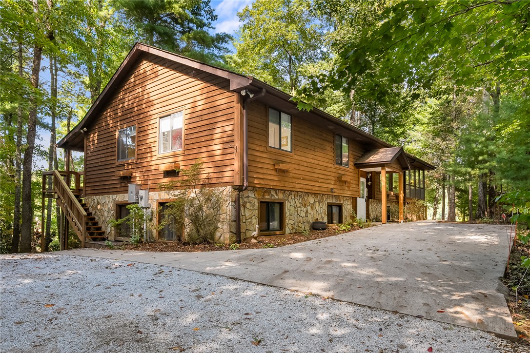 975 Chattooga Lake Road Mountain Rest, SC 29664 - Photo 1 of 50 Gallery Image 1