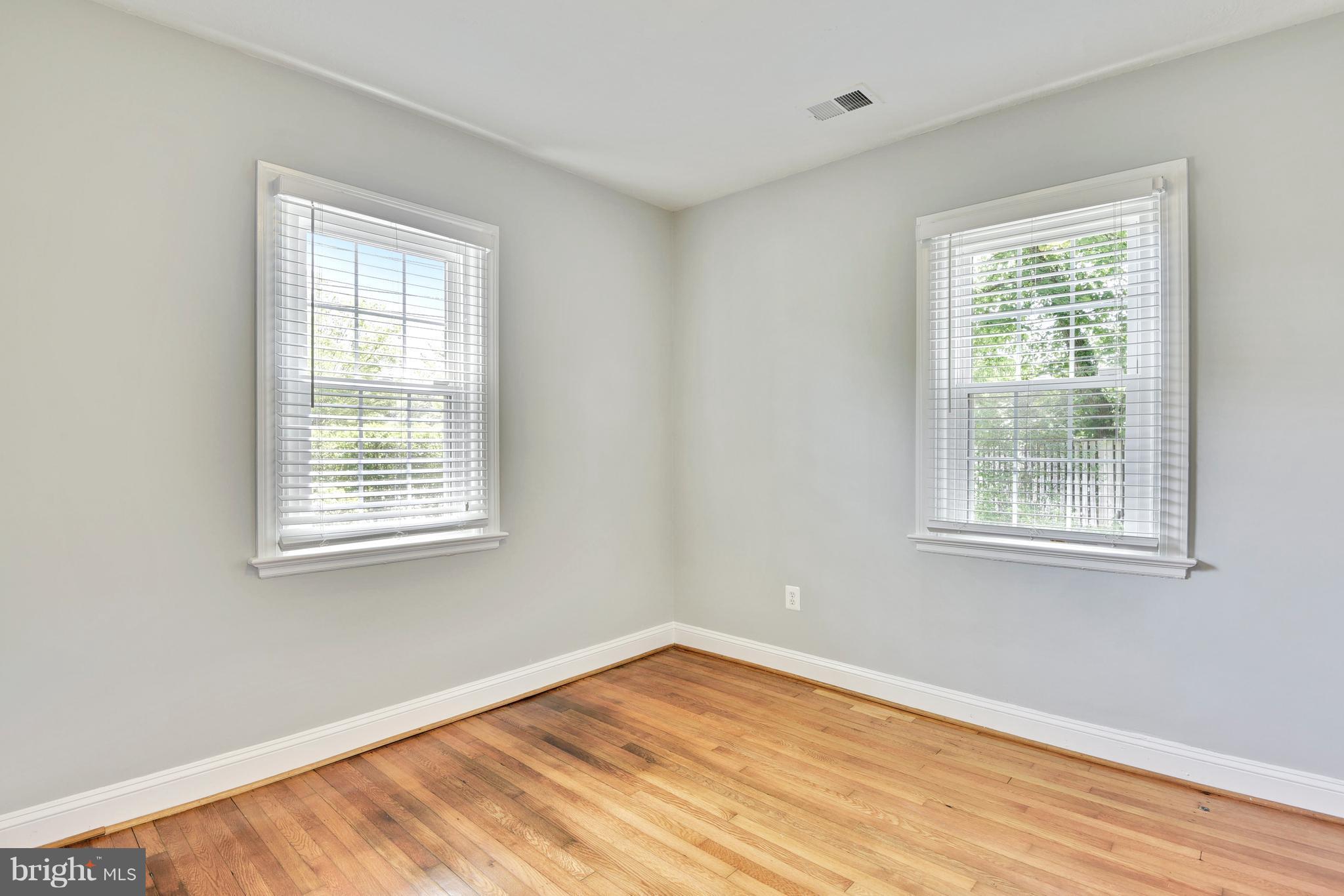 513 Schuyler Road Silver Spring, MD 20910 - Photo 20 of 29 Bedroom
