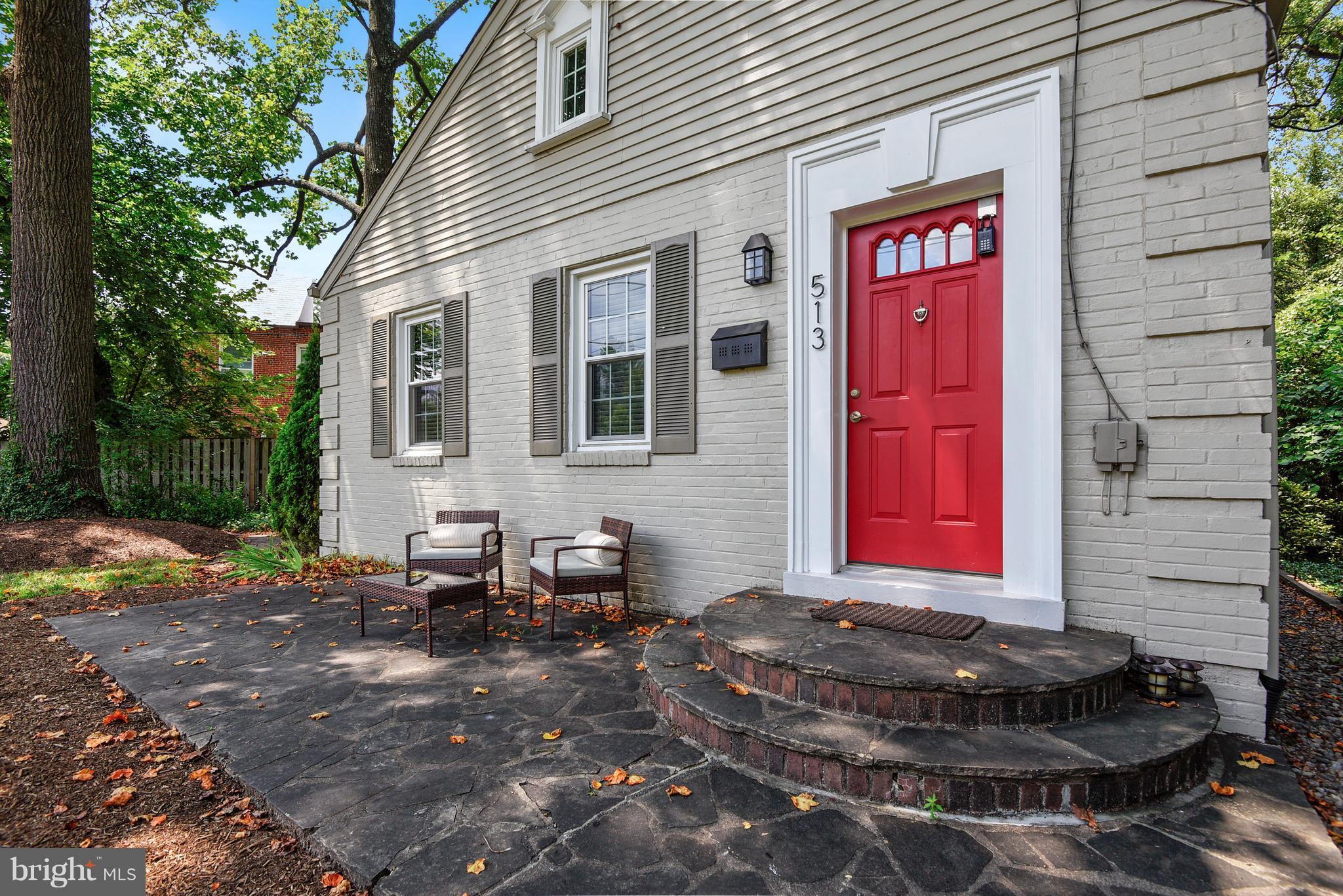 513 Schuyler Road Silver Spring, MD 20910 - Photo 25 of 29 Exterior (Front)