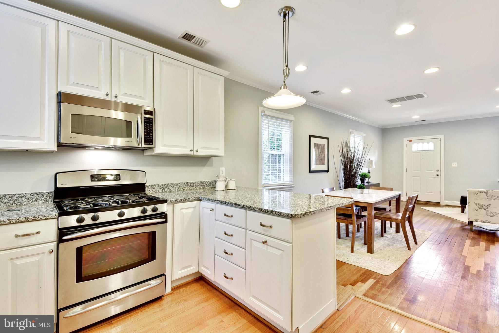 513 Schuyler Road Silver Spring, MD 20910 - Photo 10 of 29 Kitchen